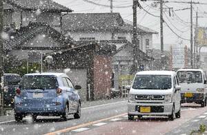 佐賀県内、13日朝から積雪の恐れ　路面凍結など注意を（イメージ写真）