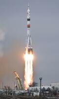 　８日、カザフスタン・バイコヌール宇宙基地から打ち上げられる、前沢友作氏らの宇宙船を載せたソユーズロケット（共同）
