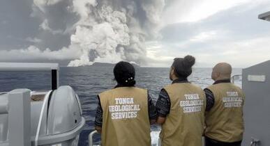 トンガ沖、千年に１度の大噴火か