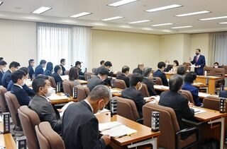 ＜オスプレイ＞佐賀県「排水対策、漁協と一緒に確認」　県議会常任委で見解